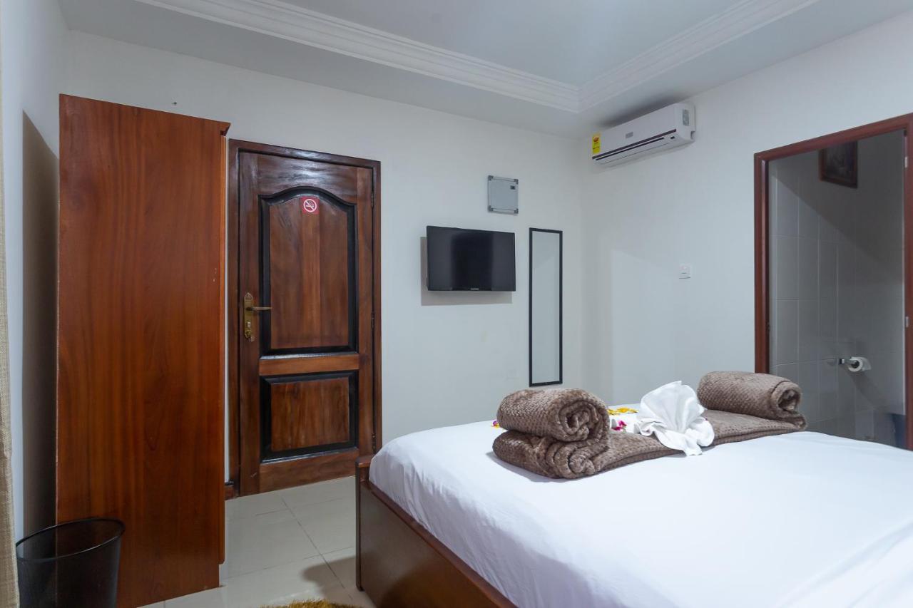 Royal Elmount Hotel Elmina 외부 사진