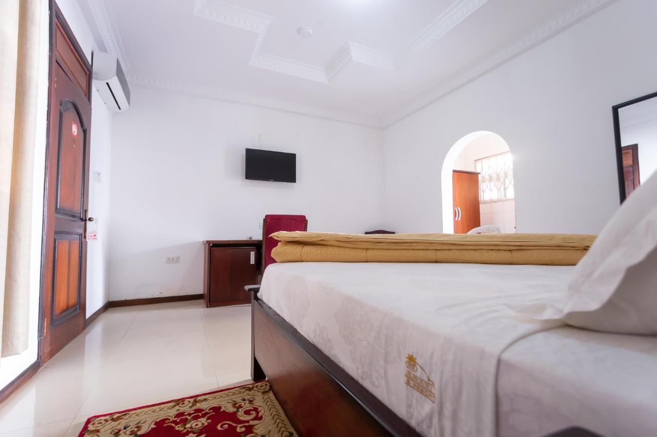 Royal Elmount Hotel Elmina 외부 사진