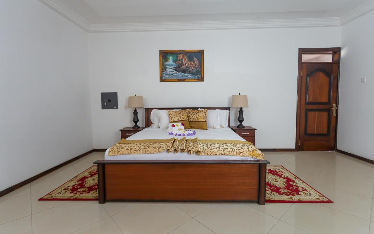 Royal Elmount Hotel Elmina 외부 사진