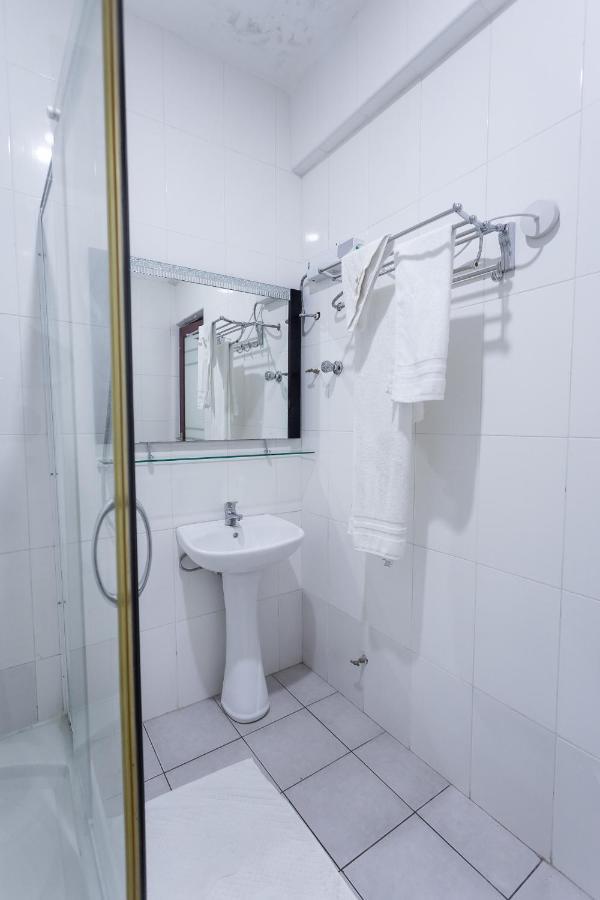 Royal Elmount Hotel Elmina 외부 사진