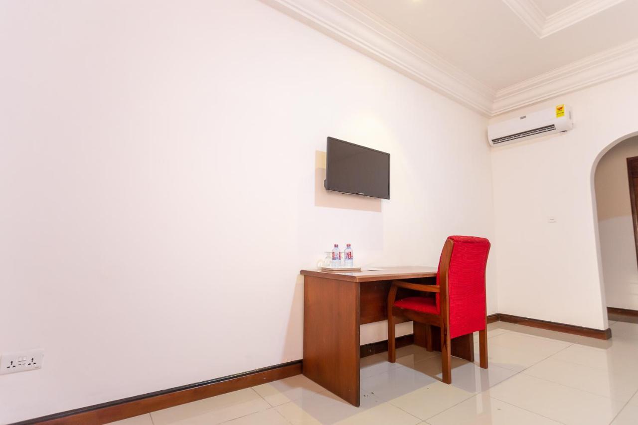 Royal Elmount Hotel Elmina 외부 사진