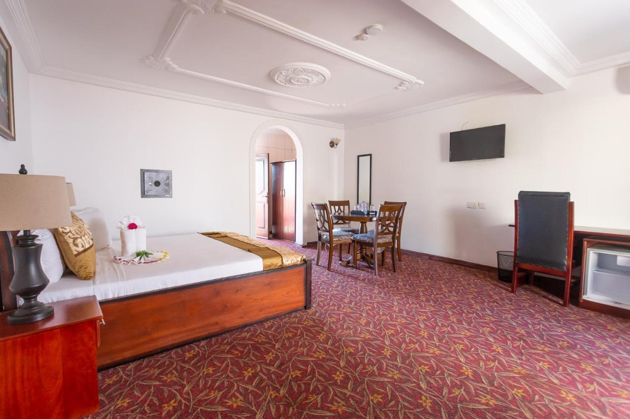 Royal Elmount Hotel Elmina 외부 사진